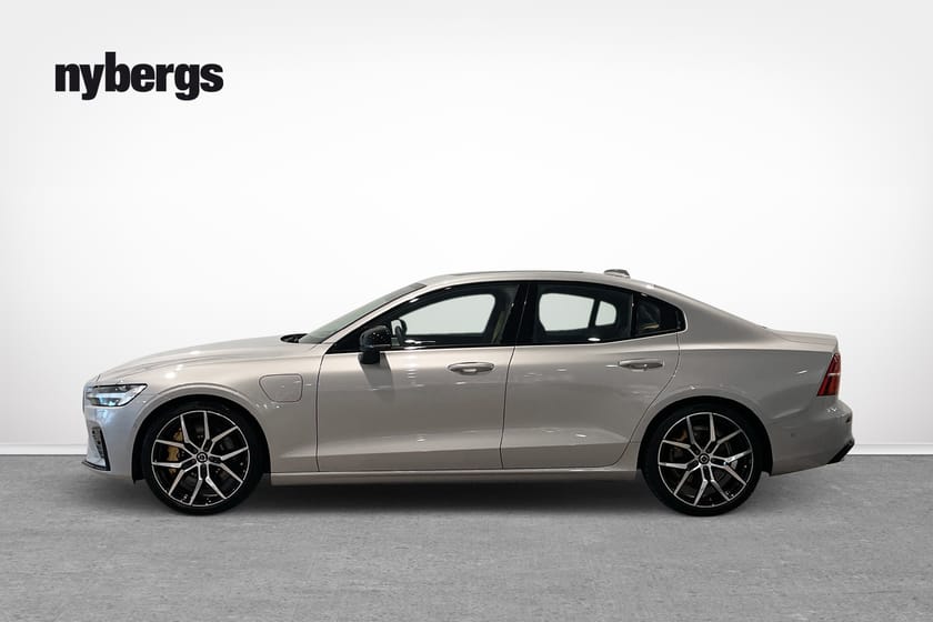 Bild 2 av Volvo S60 Recharge T8 II Polestar Engineered
