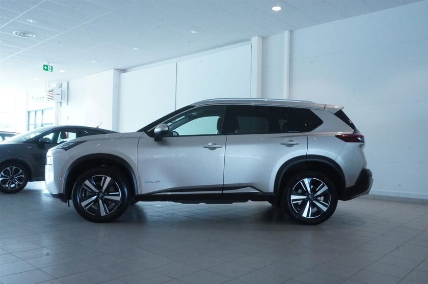 Bild 3 av Nissan X-Trail e-4ORCE Tekna