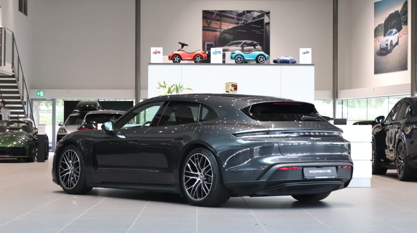 Bild 2 av Porsche Taycan Sport Turismo