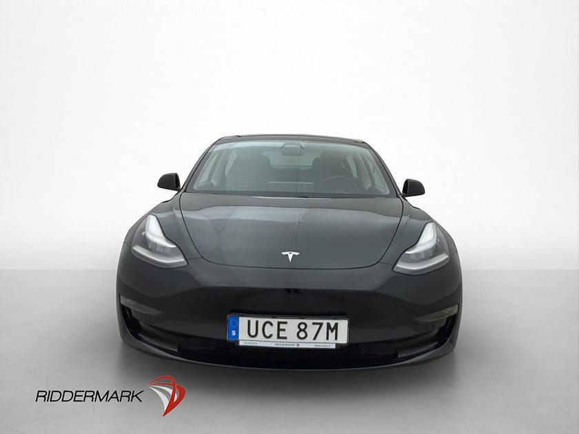 Bild 3 av Tesla Model 3 Long Range AWD 440hk Kamera Pano Svensksåld
