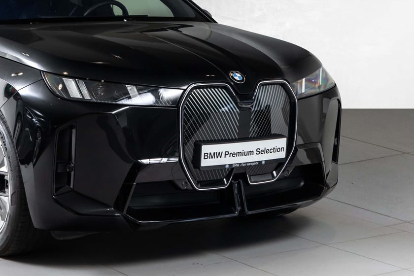 Bilde 2 av BMW iX xDrive60 M Sport-Krok-Harman/Kardon/Glasstak