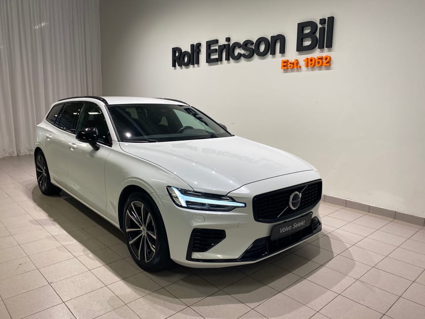 Bild 1 av Volvo V60 T6 Plus Dark Edition