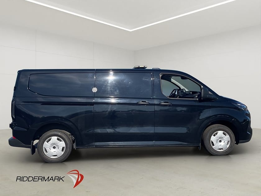 Bild 2 av Ford Transit Custom 320 transit-custom L2 170hk Cockpit Värm Drag 2xDörrar MOMS