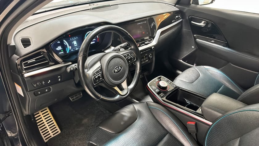 Bild 4 av Kia e-Niro ADVANCE PLUS TECH 204 Hk JBL Taklucka