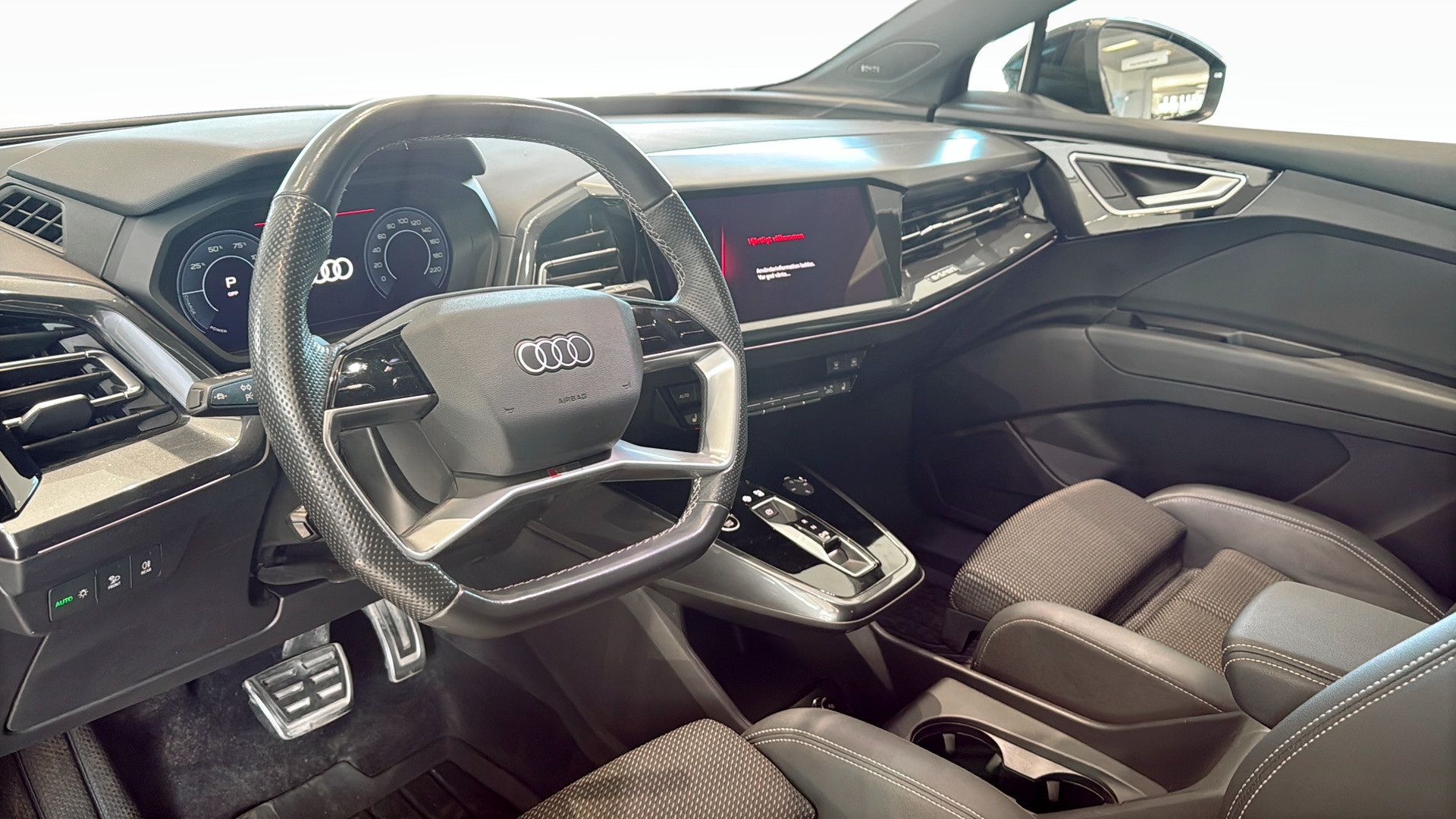 Audi Q4 e-tron 2023, bild 7/10