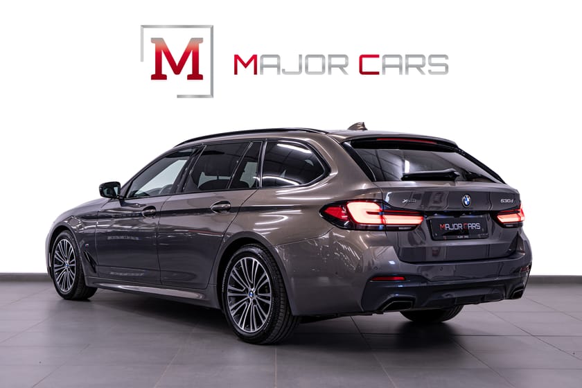 Bild 4 av BMW 530d xDrive Touring M Sport Inno Pano H/K Komfstol DAP Laser HuD