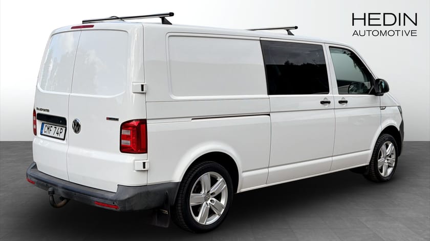 Bild 2 av Volkswagen Transporter Kombi T32 2.0 TDI BMT 4Motion DSG 150hk