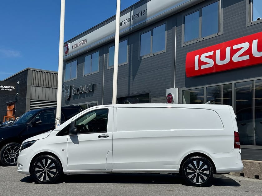 Bild 3 av Mercedes-Benz Vito 119 CDI 2.8t | Komfortvägg | Verkstads inredning | drag