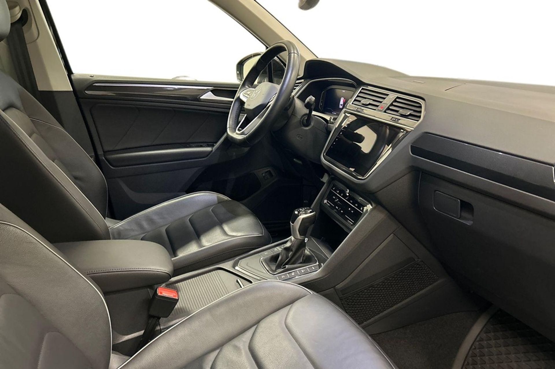Volkswagen Tiguan Elegance 2024, bild 5/10