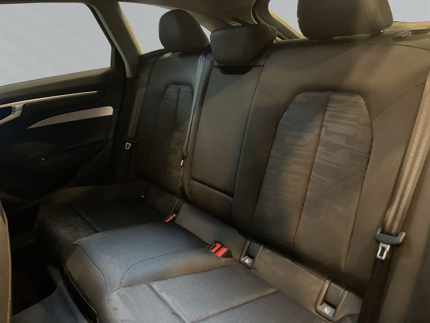 Bild 5 av Audi A6 Avant e-hybrid quattro Septemberkampanj Lagerbil för omg