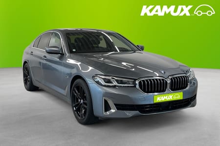 BMW 530e xDrive Sedan Luxury Line  Backkamera Taklucka Navi 292hk
