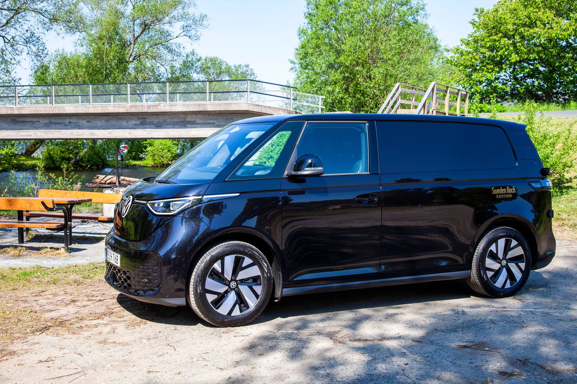 Volkswagen ID. Buzz Cargo 82 kWh 2024, bild 3/10