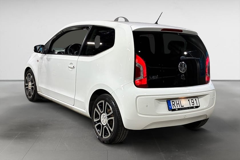 Bild 5 av Volkswagen up! 3-dörrar 1.0 MPI 75 HK HIGH PANO NAVI PDC 360KR/ÅR