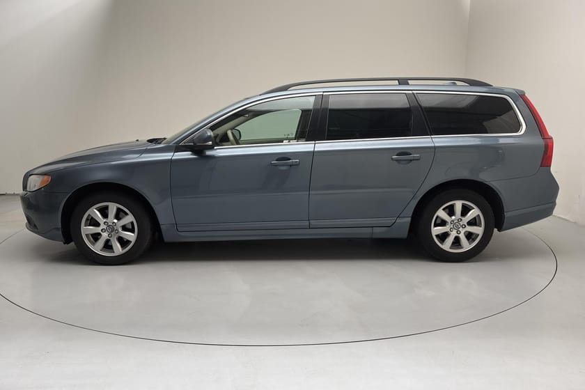 Bild 2 av Volvo V70 II D3 (163hk) Momentum, Taklucka