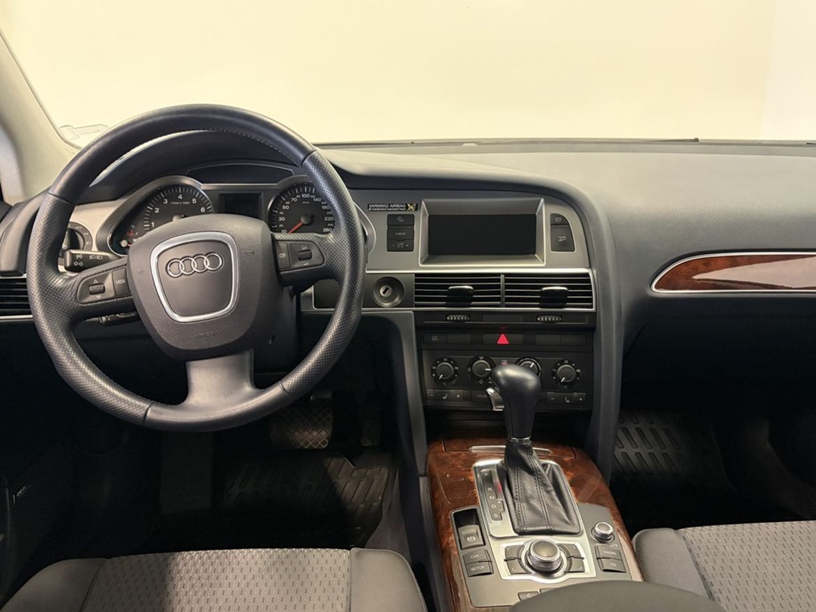 Audi Audi A6 Sedan — bild 11