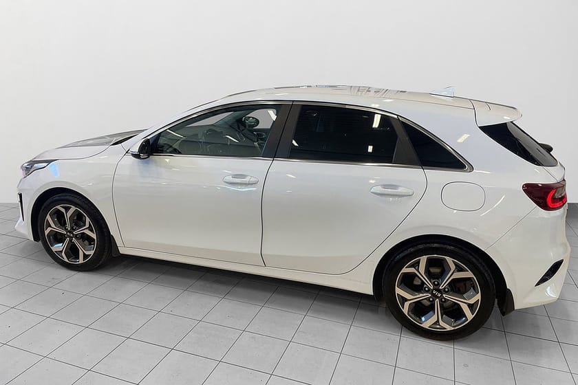 Bild 3 av Kia Ceed 1.4 T-GDI Advance Plus Fullservad