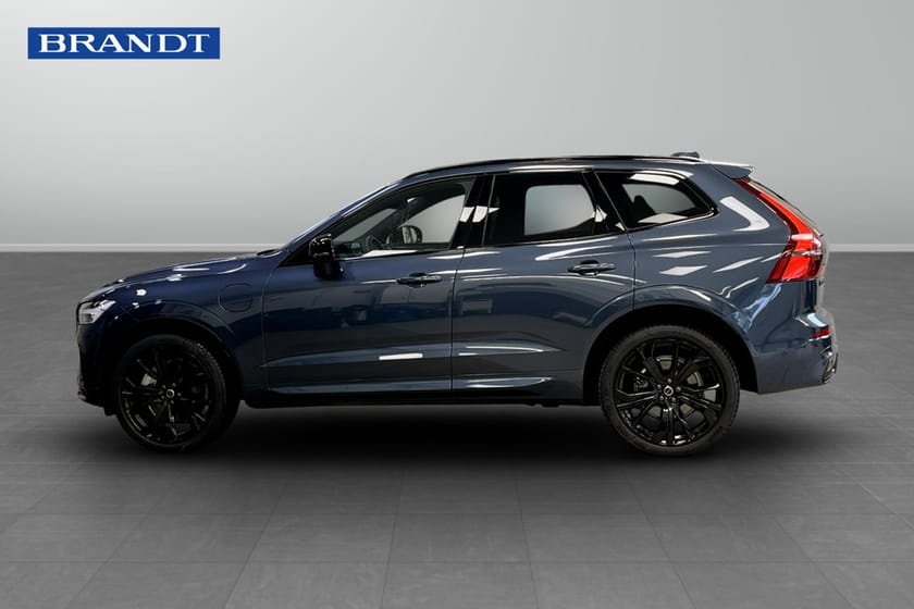 Bild 3 av Volvo XC60 T6 Plus Black Nordic Edition