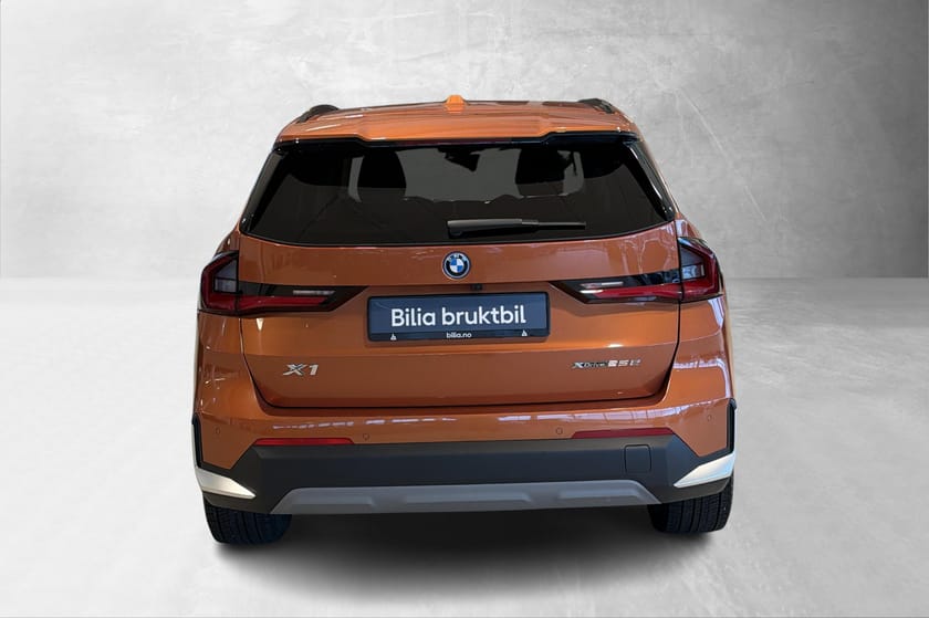 Bilde 3 av BMW X1 xDrive25e