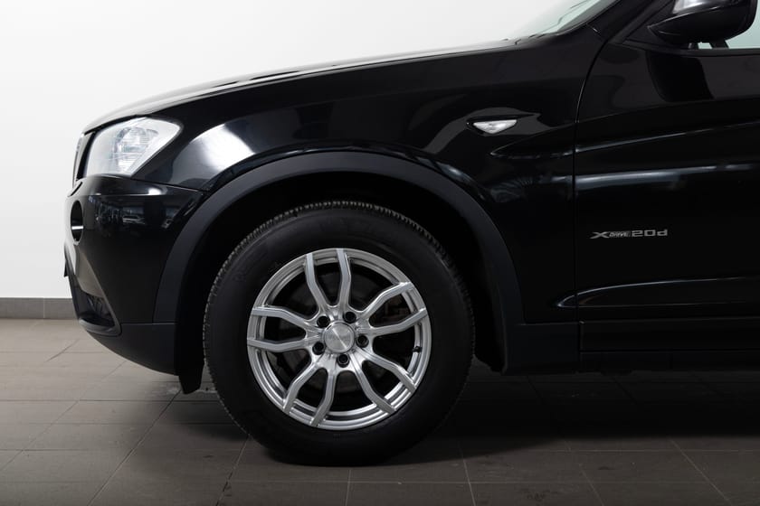 Bild 4 av BMW X3 xDrive20d Steptronic 184hk M-sportratt/Drag/Keyless