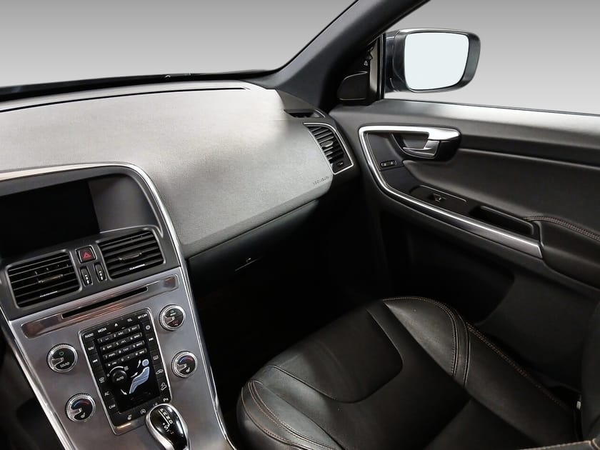 Bild 2 av Volvo XC60 D4 AWD Classic Summum
