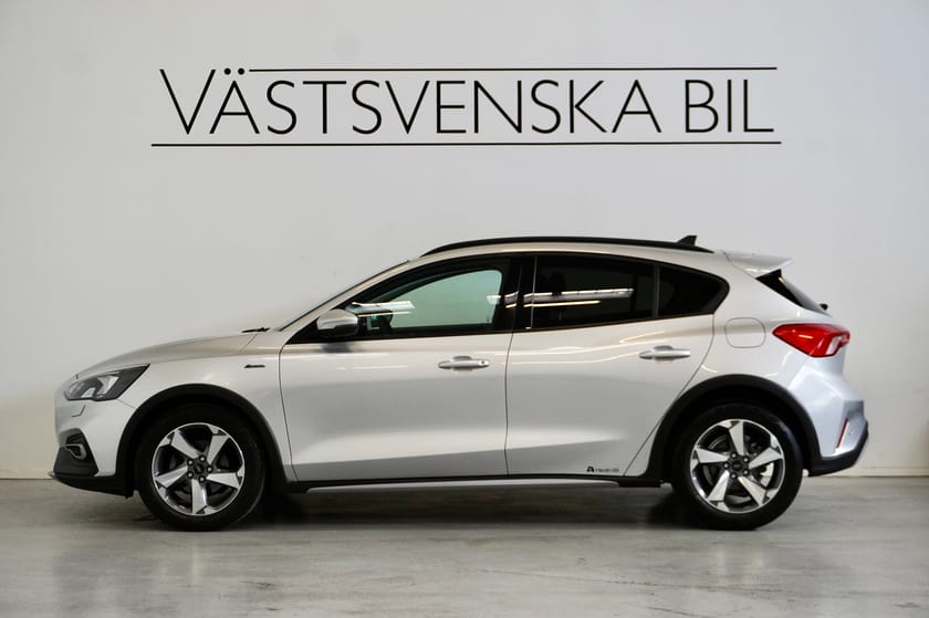 Bild 2 av Ford Focus Active 1.0 EcoBoost Keyless/B-kamera/3,45% Ränta
