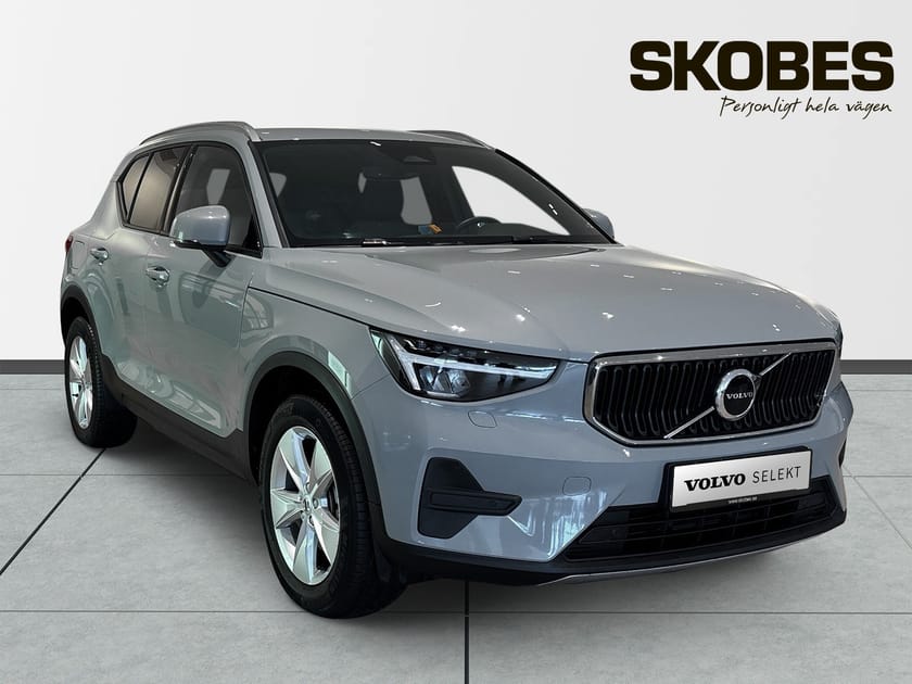 Bild 1 av Volvo XC40 B4 FWD Bensin Core