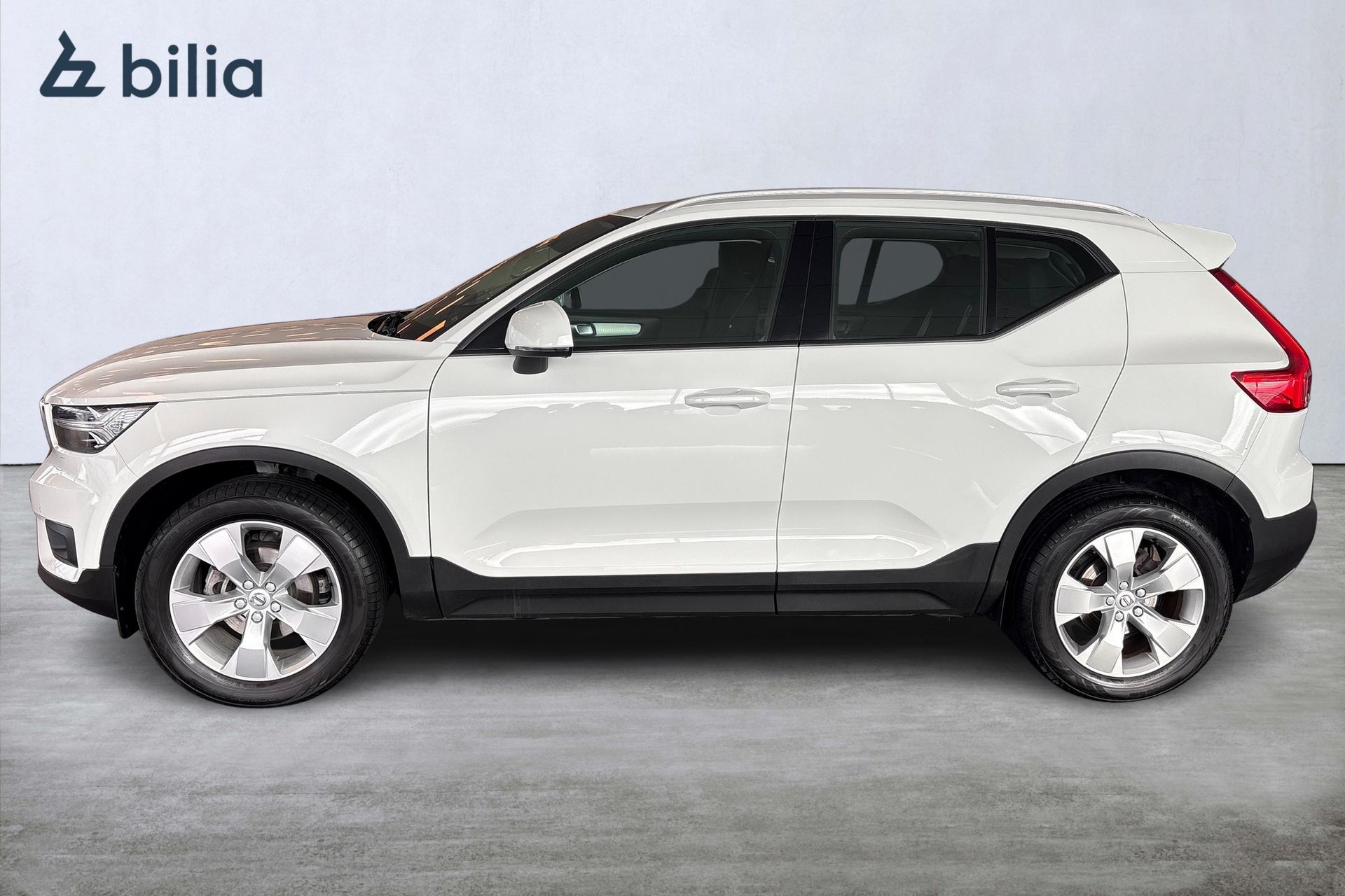 Volvo XC40 T3 FWD aut Momentum Edition 2020, bild 3/10