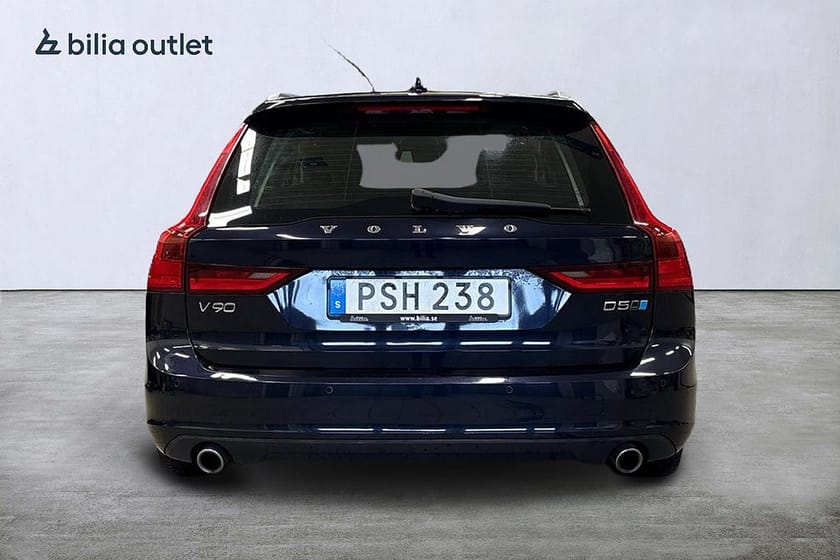 Bild 5 av Volvo V90 D5 AWD Geartronic Momentum 235hk Drag 360°-kamera Navi