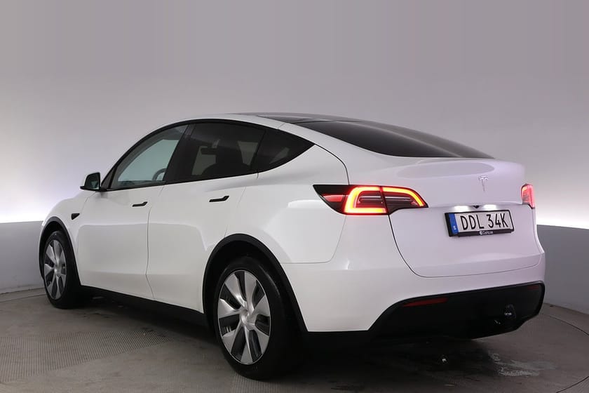 Bild 4 av Tesla Model Y Standard Range RWD