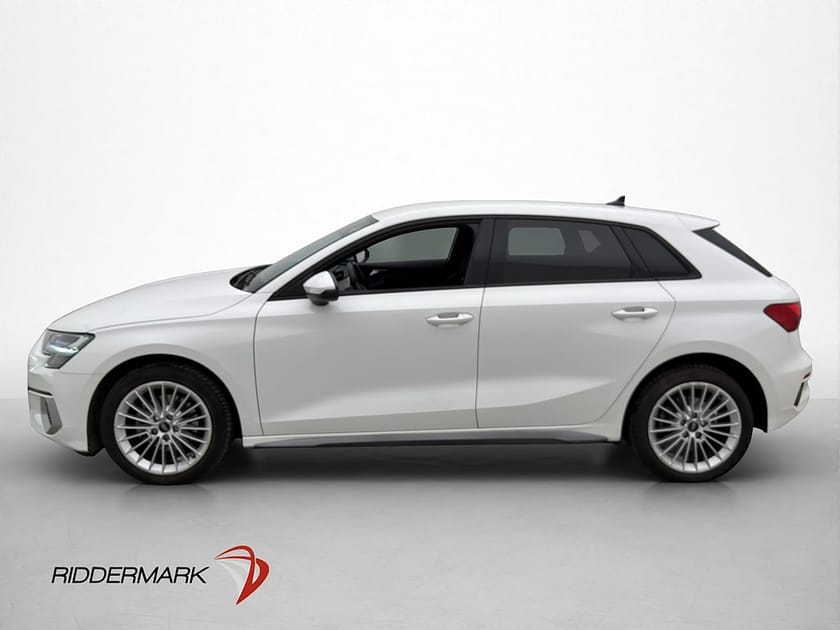 Bild 4 av Audi A3 Sportback 35 TFSI 150hk Comfort Cockpit Kamera CarPlay MOMS
