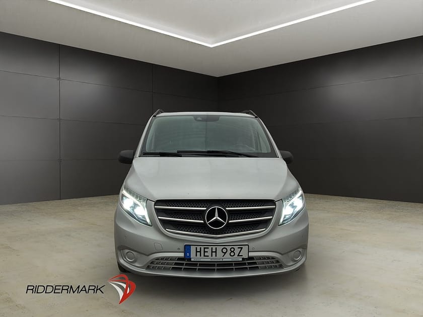 Bild 5 av Mercedes-Benz Vito Mixto 119 BlueTEC 4MATIC 3.0t Värm Skinn Drag B-Kamera
