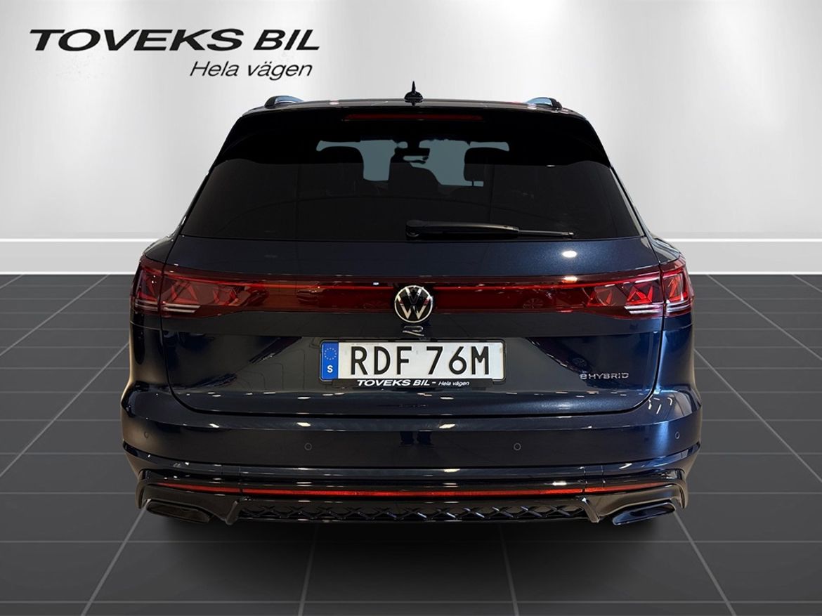 Volkswagen Volkswagen Touareg R eHybrid — bild 4