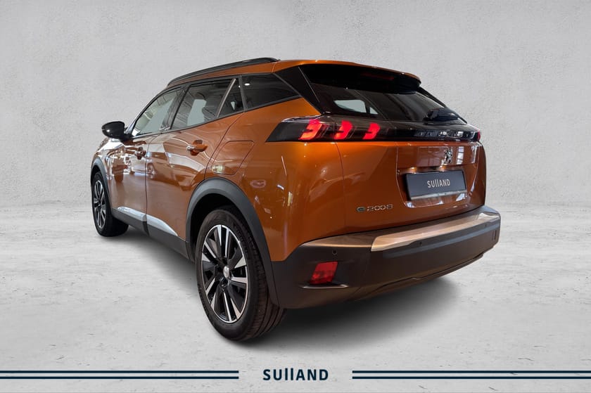 Bilde 3 av Peugeot e-2008 Active/322 km rekkevidde/Apple CarPlay/R.kamera