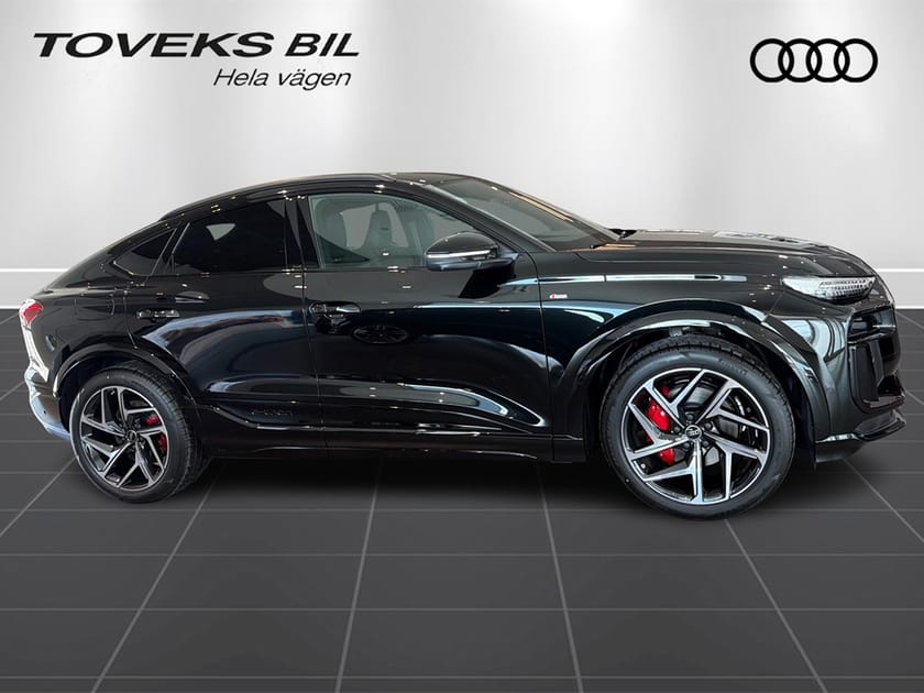 Bild 2 av Audi Q6 Sportback e-tron quattro S-LINE  Q 428 hk SELECTION - Grym utrust