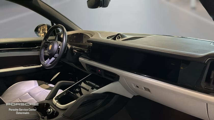 Bild 4 av Porsche Cayenne Coupé E-Hybrid 