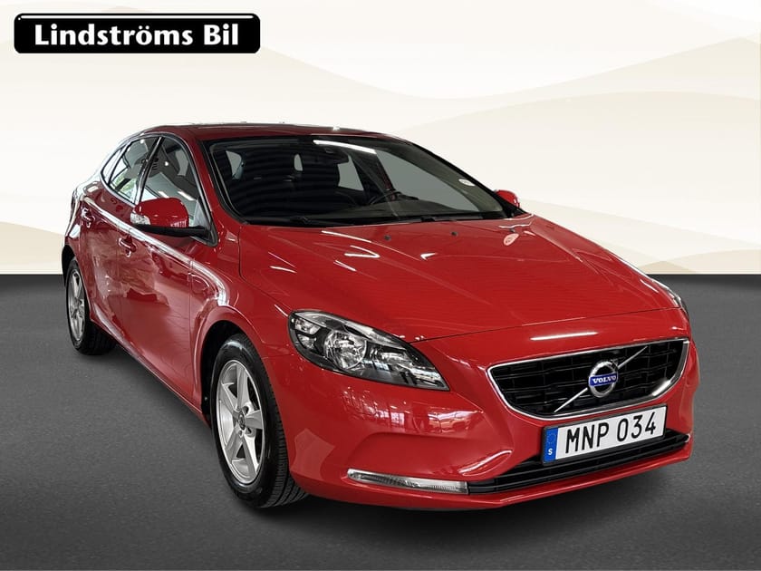 Bild 2 av Volvo V40 T2 Kinetic Värmare Dragkrok Vinterhjul