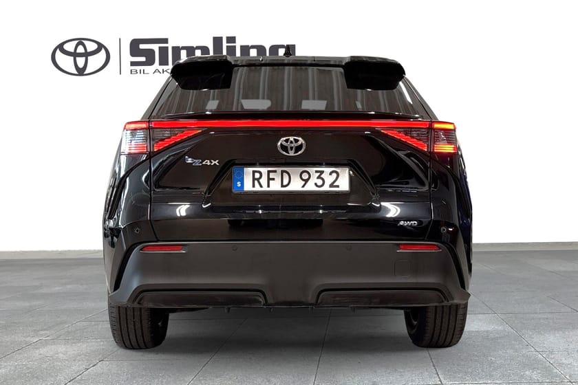 Bild 5 av Toyota bZ4X 71.4 kWh AWD Style / Vinterhjul