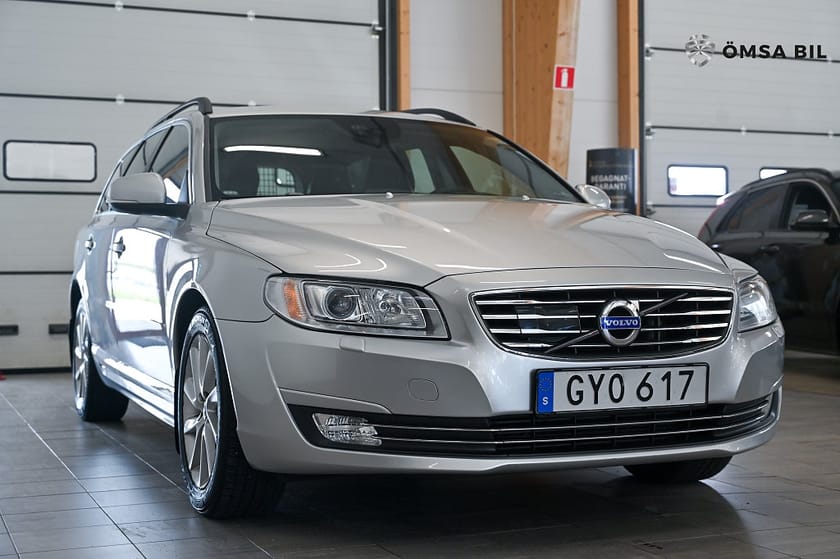 Bild 3 av Volvo V70 D4 AWD Classic Momentum 181hk