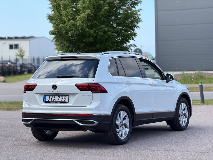 Bild 5 av Volkswagen Tiguan eHybrid 1.4 TSI Drag 360 Kamera Navi Moms