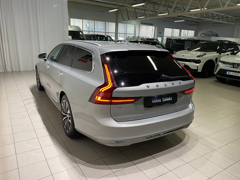 Bild 5 av Volvo V90 T6 Core Edition II
