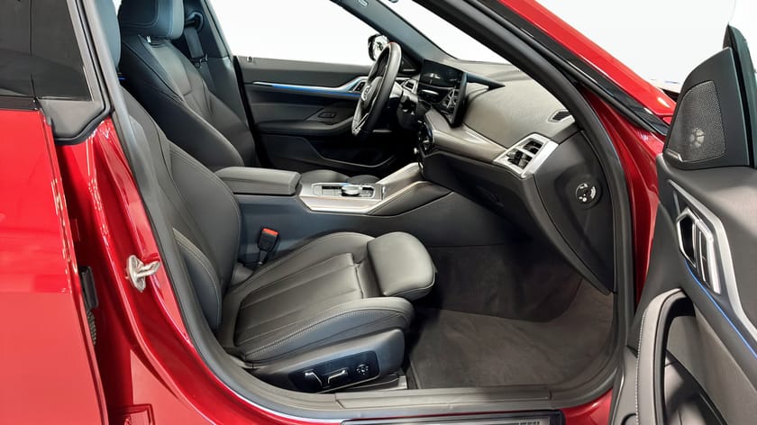 Bild 3 av BMW i4 M60 xDrive Gran Coupé Fully Charged Edt Comfort Innovation II H/K 360