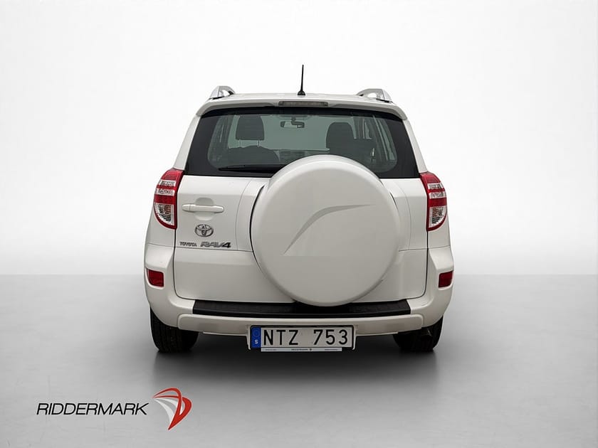 Bild 5 av Toyota RAV4 2.0 158hk 4x4 Motorvärmare HEMLEVERANS