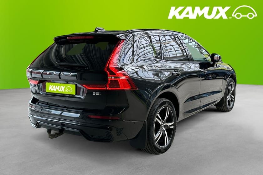 Bild 4 av Volvo XC60 B5 R-Design AWD Pano 360kam Drag H/K Värmare  Navi Voc