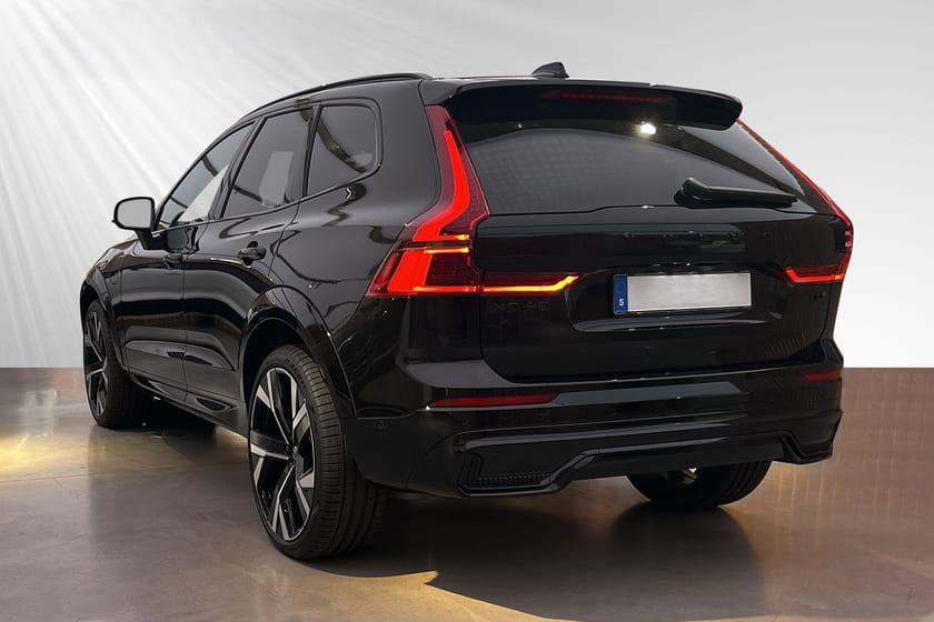 Bild 3 av Volvo XC60 T6 Plus Dark Nordic Edition Dark/Bright Privatleasing 7 990 kr/mån