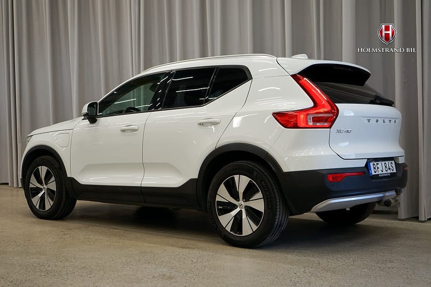 Bild 5 av Volvo XC40 T5 Twin Engine Momentum Adv Drag Pvärme Kamera Carplay