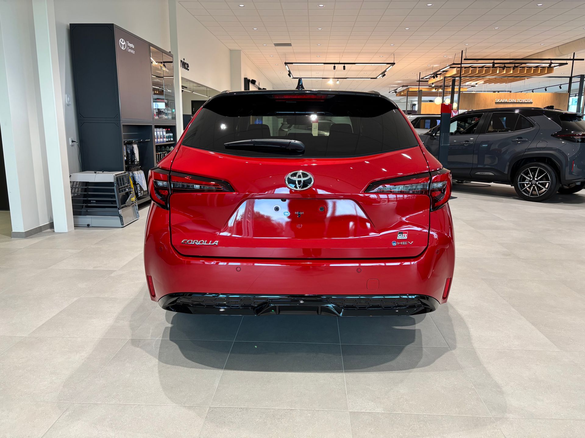 Toyota Corolla Touring Sports Active 1.8 2026, kuva 4/10