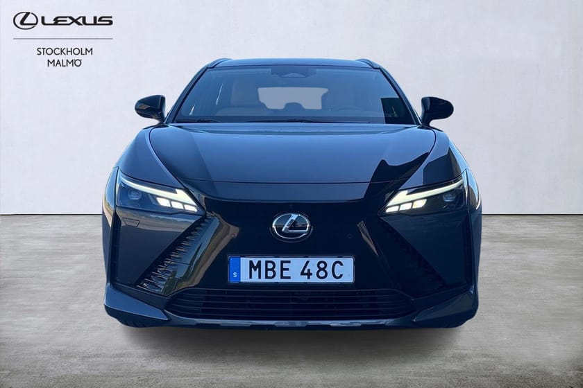 Bild 5 av Lexus RZ 450e Executive Teknikpaket Bi-tone 360-kamera P-värme Elbil
