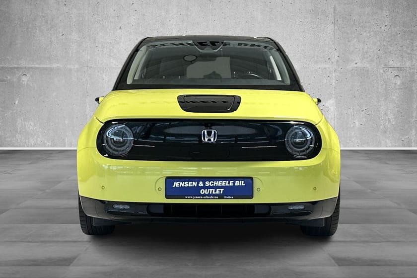 Bilde 2 av Honda e 360 kamera/ Navigasjon/ Adaptiv Cruice/ Oppvarmet ratt