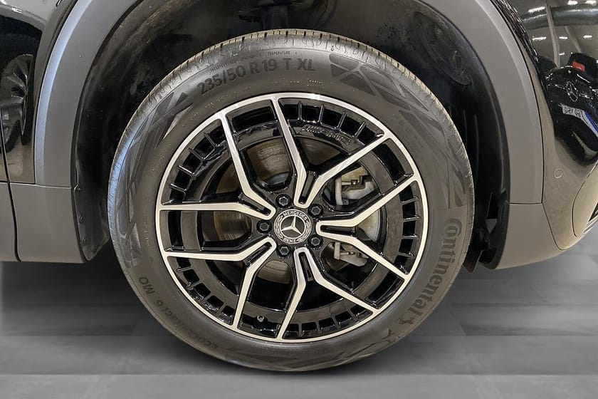 Bild 5 av Mercedes-Benz EQB 300 4MATIC AMG Navi Backkamera Distronic Moms