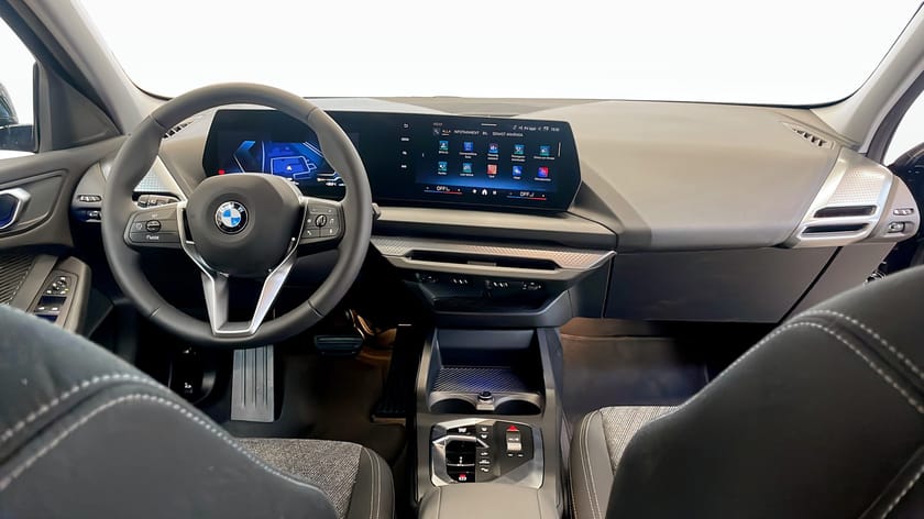 Bild 4 av BMW 120 - Driving Assistant Parking Assistant